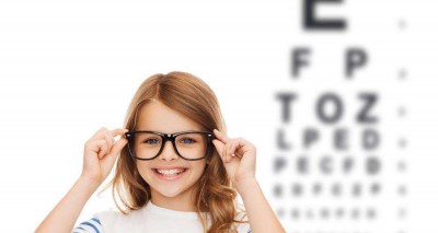 深圳验光师培训学院建议您如何为孩子挑选一副合适的眼镜？