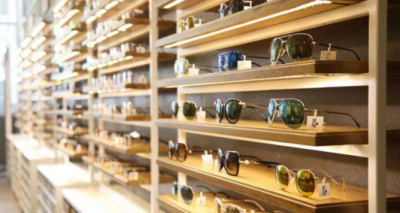 验光师经验之谈：开眼镜店时顾客说别人眼镜比你便宜时该如何应对？