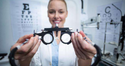 女生学眼视光技术专业怎么样？