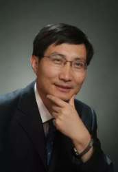 北京同仁医院魏文斌教授：治疗老年黄斑变性，目前主要面临两个问题
